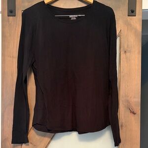 Black Long-Sleeve Crewneck Top Size XXL